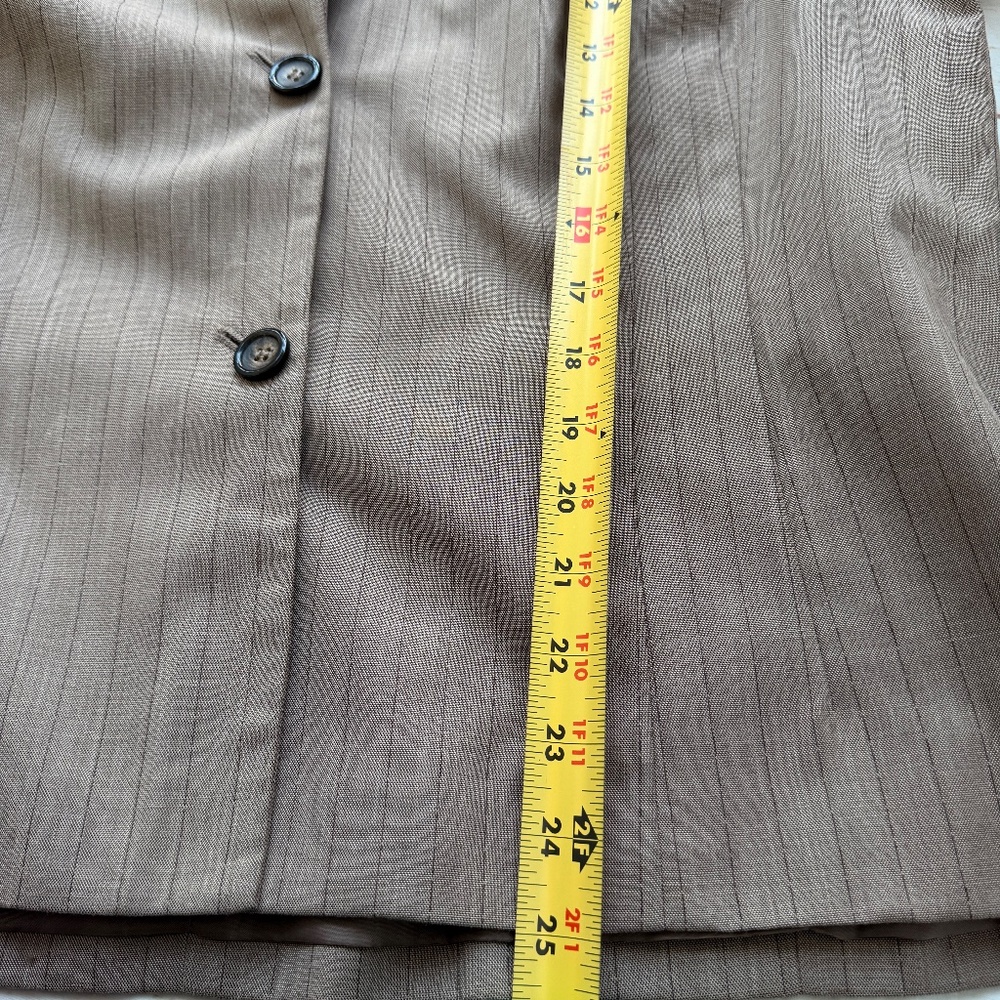 Worthington Pinstripe Pantsuit | Size 16‎ | Brown Beige | Blazer & Pants | - Picture 10 of 15
